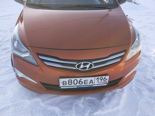 2014 Hyundai Solaris I Рестайлинг, оранжевый, 841999 рублей, вид 3