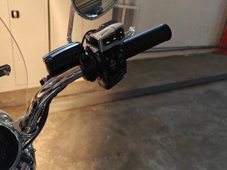 2018 Harley-Davidson Road King, белый, 2150000 рублей, вид 4