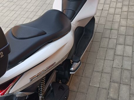 2012 Honda PCX 150, белый, 215000 рублей, вид 5