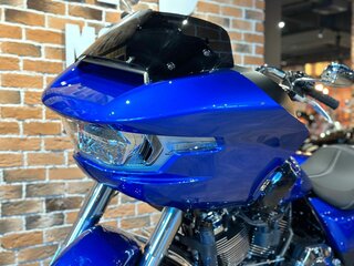2024 Harley-Davidson Road Glide Special, синий, 3900000 рублей, вид 4