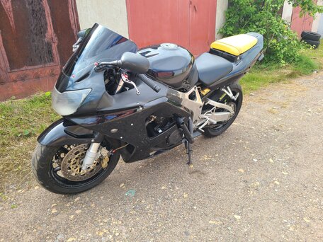 1997 Honda CBR 900RR Fireblade, чёрный, 270000 рублей, вид 2