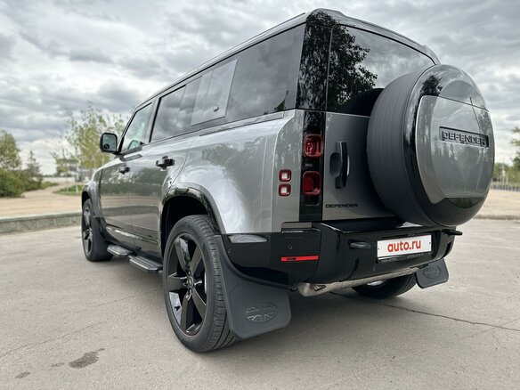 2022 Land Rover Defender 110 II, серый, 9800000 рублей - вид 8