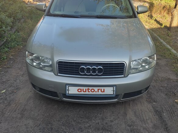 2004 Audi A4 II (B6), белый, 575000 рублей