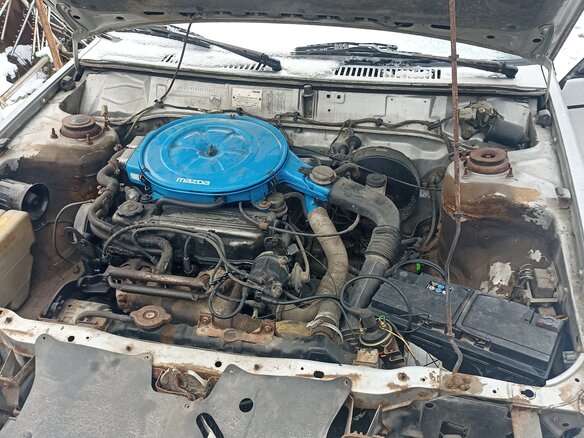 1985 Mazda 626 II (GC), серебристый, 49000 рублей - вид 5