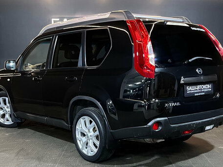 2013 Nissan X-Trail II Рестайлинг, чёрный, 1400000 рублей, вид 4