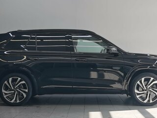 2023 Geely Monjaro (Xingyue L) I, чёрный, 3450000 рублей, вид 4