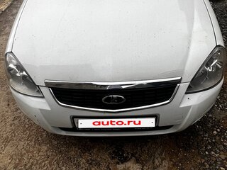 2010 Lada (ВАЗ) Priora I, белый, 325000 рублей, вид 1