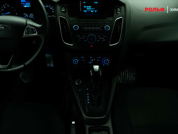 2018 Ford Focus III Рестайлинг, белый, 1020000 рублей - вид 8