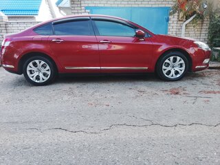 2011 Citroen C5 II, красный, 500000 рублей, вид 2