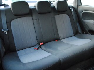 2011 Fiat Linea, серебристый, 250000 рублей, вид 4
