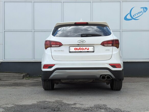 2017 Hyundai Santa Fe III Рестайлинг, белый, 1990000 рублей - вид 5