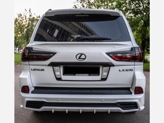 2008 Lexus LX 570 III, белый, 4300000 рублей, вид 2