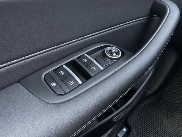 2024 Chery Tiggo 4 Pro I Рестайлинг, серебристый, 1255000 рублей - вид 11