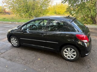 2010 Peugeot 207 I Рестайлинг, чёрный, 495000 рублей, вид 4