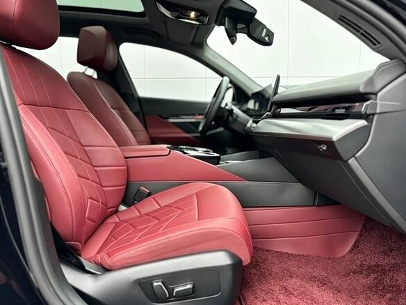 2025 BMW 5 серии 530Li xDrive VIII (G60/G61/G68), чёрный - вид 13