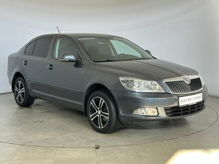 2011 Skoda Octavia II (A5) Рестайлинг, серый, 750000 рублей, вид 4