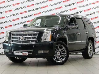 Cadillac Escalade III