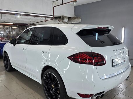 2012 Porsche Cayenne S II (958), белый, 4100000 рублей, вид 4