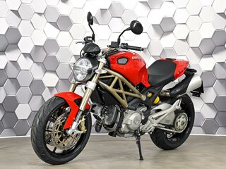 2013 Ducati Monster 796, красный, 555000 рублей, вид 2