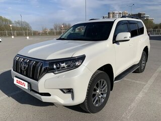 2019 Toyota Land Cruiser Prado 150 Series Рестайлинг 2, белый, 6100000 рублей, вид 3
