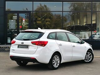 2018 Kia Ceed II Рестайлинг, белый, 1359000 рублей, вид 2