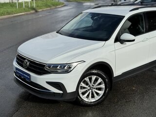2021 Volkswagen Tiguan II Рестайлинг, белый, 2650000 рублей, вид 5