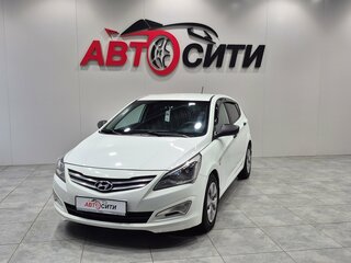 2015 Hyundai Solaris I Рестайлинг, белый, 825000 рублей, вид 3