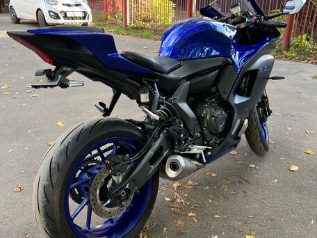 2022 Yamaha YZF-R7, синий, 845000 рублей, вид 4