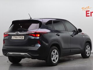 2022 Kia Seltos I, серый, 1750000 рублей, вид 3
