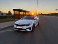 2018 Kia Optima IV Рестайлинг, белый, 2000000 рублей