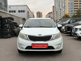2012 Kia Rio 4-speed III, белый, 849000 рублей, вид 2