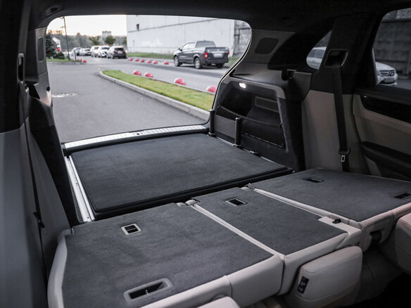 2019 Porsche Cayenne III, синий, 5699000 рублей - вид 32