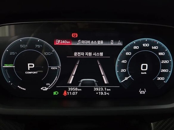 2024 Audi e-tron GT I, серый, 15999666 рублей - вид 6