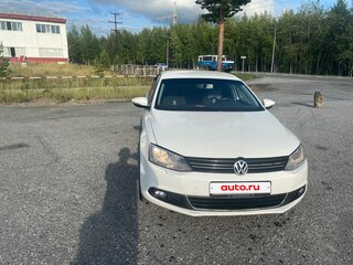 2013 Volkswagen Jetta VI, белый, 775000 рублей, вид 2