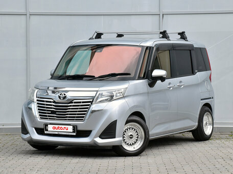 Toyota Roomy I