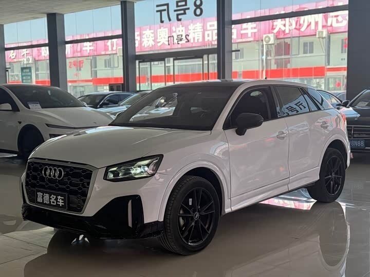 Открыть фотографии: Audi Q2 I Рестайлинг