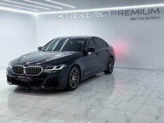 2023 BMW 5 серии 520d xDrive VII (G30/G31/G38) Рестайлинг, чёрный, 5650000 рублей, вид 3