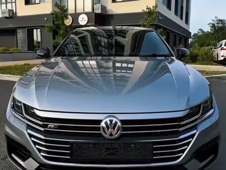 2019 Volkswagen Arteon I, серый, 2500000 рублей, вид 1