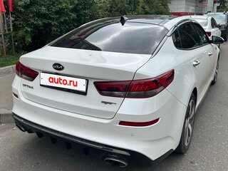 2018 Kia Optima IV Рестайлинг, белый, 1480000 рублей, вид 3