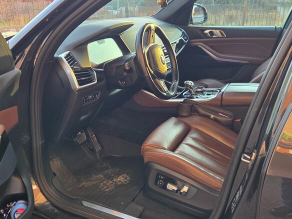 2019 BMW X5 30d IV (G05/G18), серый, 5550000 рублей - вид 6