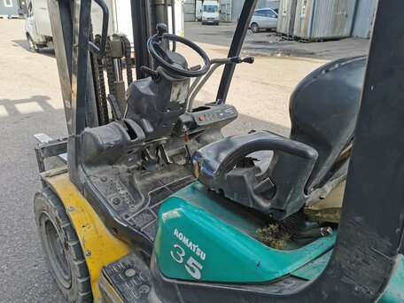 2008 Komatsu FD, жёлтый, 800000 рублей, вид 2