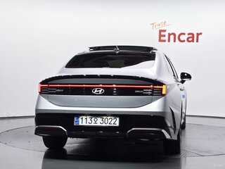 2023 Hyundai Sonata VIII (DN8) Рестайлинг, серебристый, 2090000 рублей, вид 5