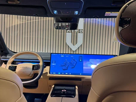 2026 Lynk & Co 900, серебристый, 8550000 рублей, вид 5