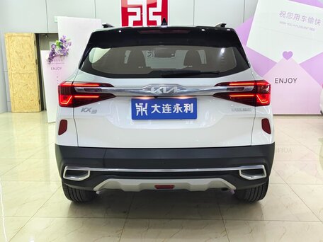 2021 Kia KX3, белый, 1630000 рублей, вид 5