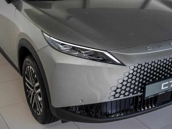 2026 Omoda C7, серебристый, 3099000 рублей - вид 28