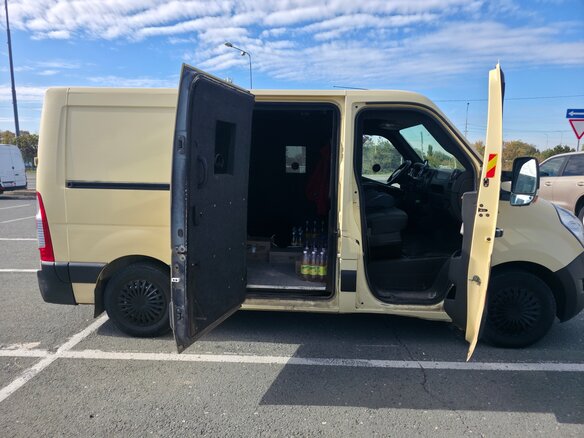 2015 Renault Master, бежевый, 1600000 рублей - вид 18
