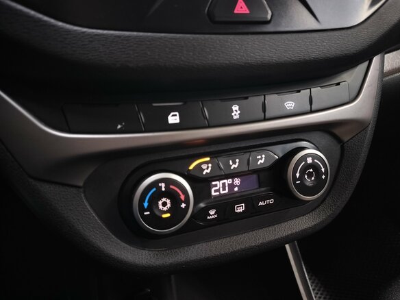 2018 Lada (ВАЗ) Vesta SW I, чёрный, 730000 рублей - вид 11