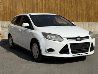 2014 Ford Focus III Рестайлинг, белый, 1600000 рублей, вид 1