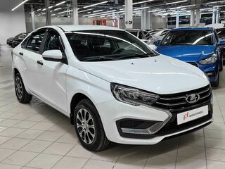 2024 Lada (ВАЗ) Vesta I Рестайлинг (NG), белый, 1237000 рублей, вид 2