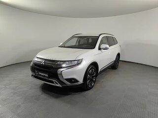 2022 Mitsubishi Outlander III Рестайлинг 3, белый, 1739000 рублей, вид 1